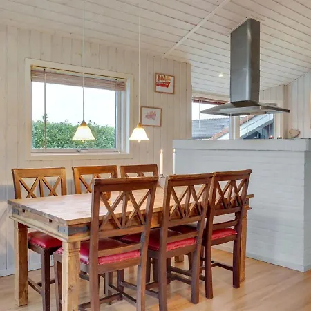 Dolores - 100m From The Sea By Interhome Dom wakacyjny *