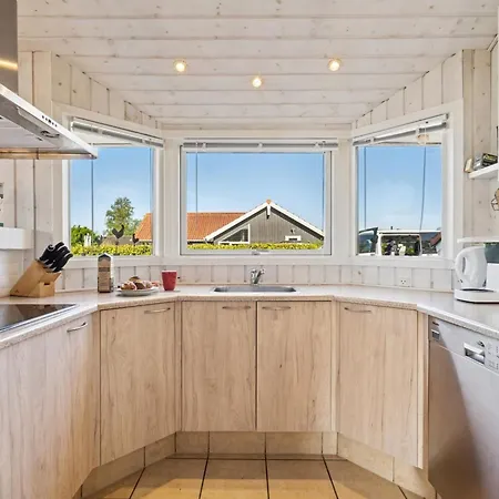 Dolores - 100m From The Sea By Interhome Feriehus Broager