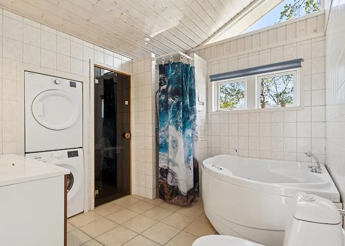 Dolores - 100m From The Sea By Interhome Feriehus *